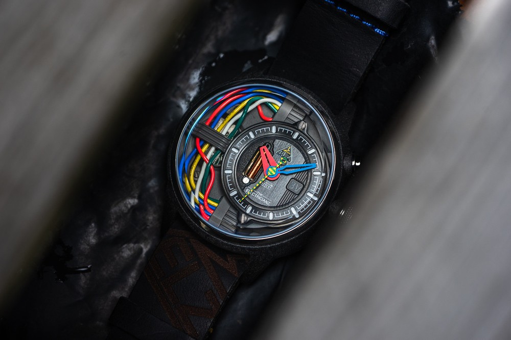 The Electricianz The CarbonZ Black Leather Nato ZZ-A1A/05 - 42mm
