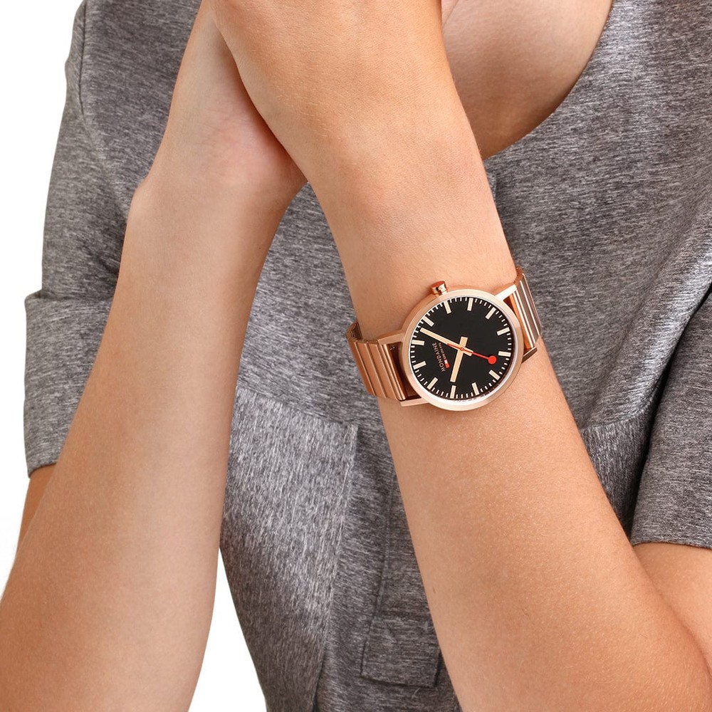 Mondaine Classic Rose Golden Watch A660.30360.16SBR - 40mm