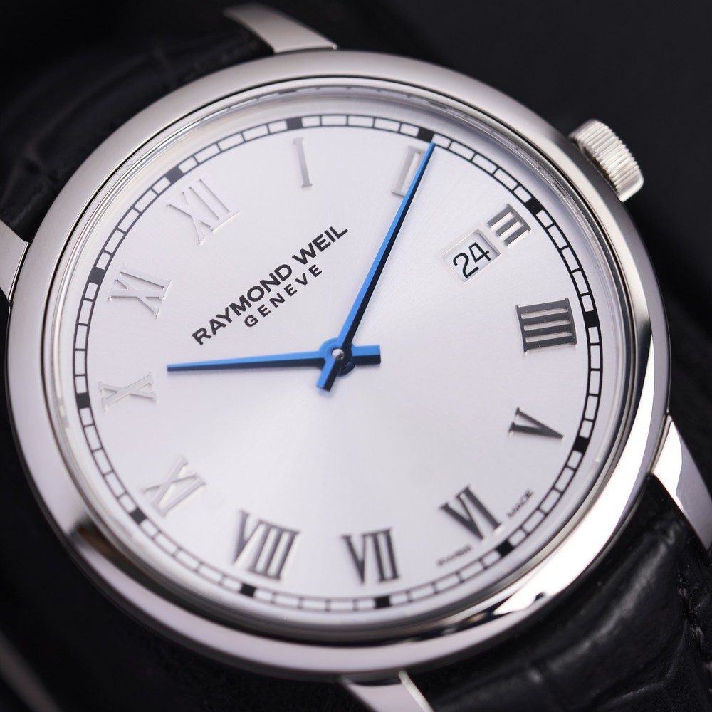 Raymond Weil Toccata Classic Silver Dial Quartz Watch 5485-STC-00658 - 39 mm