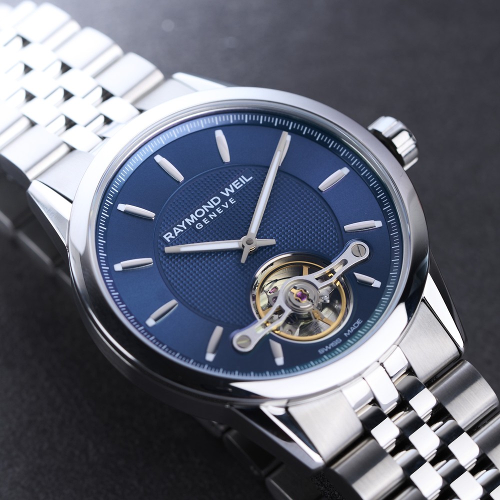 Raymond Weil Freelancer Calibre RW1212 Automatic Blue Steel Watch 2780-ST-50001 - 42mm
