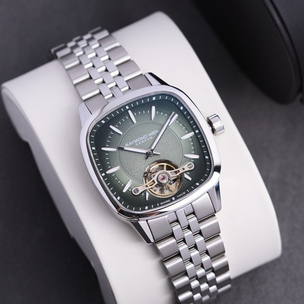 Raymond Weil Freelancer Calibre RW1212 Green Steel Watch 2790-ST-52051 - 40 x 40 mm