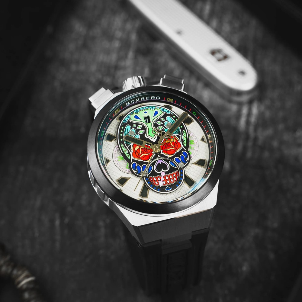 Bomberg Chrono Skull Throwback Edition Colorido BS45CHASP.24-6.12 - 44mm