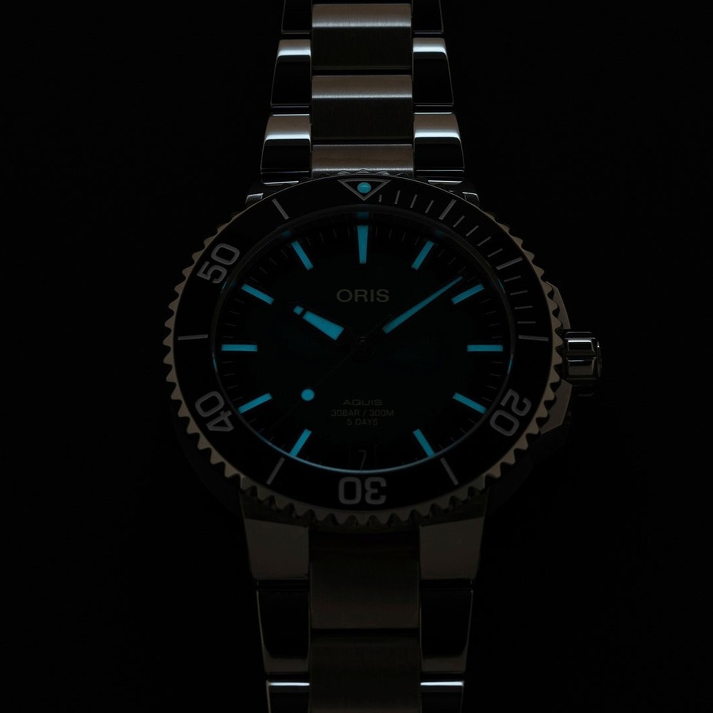 Oris Aquis Date Calibre 400 01 400 7769 4157-07 8 22 09PEB - 41.5mm