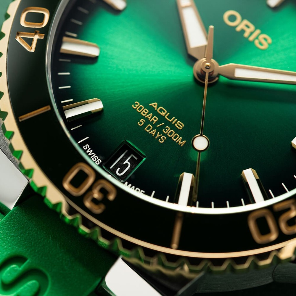 Oris Aquis Date Calibre 400 01 400 7769 6357-07 4 22 77FC - 41.5mm