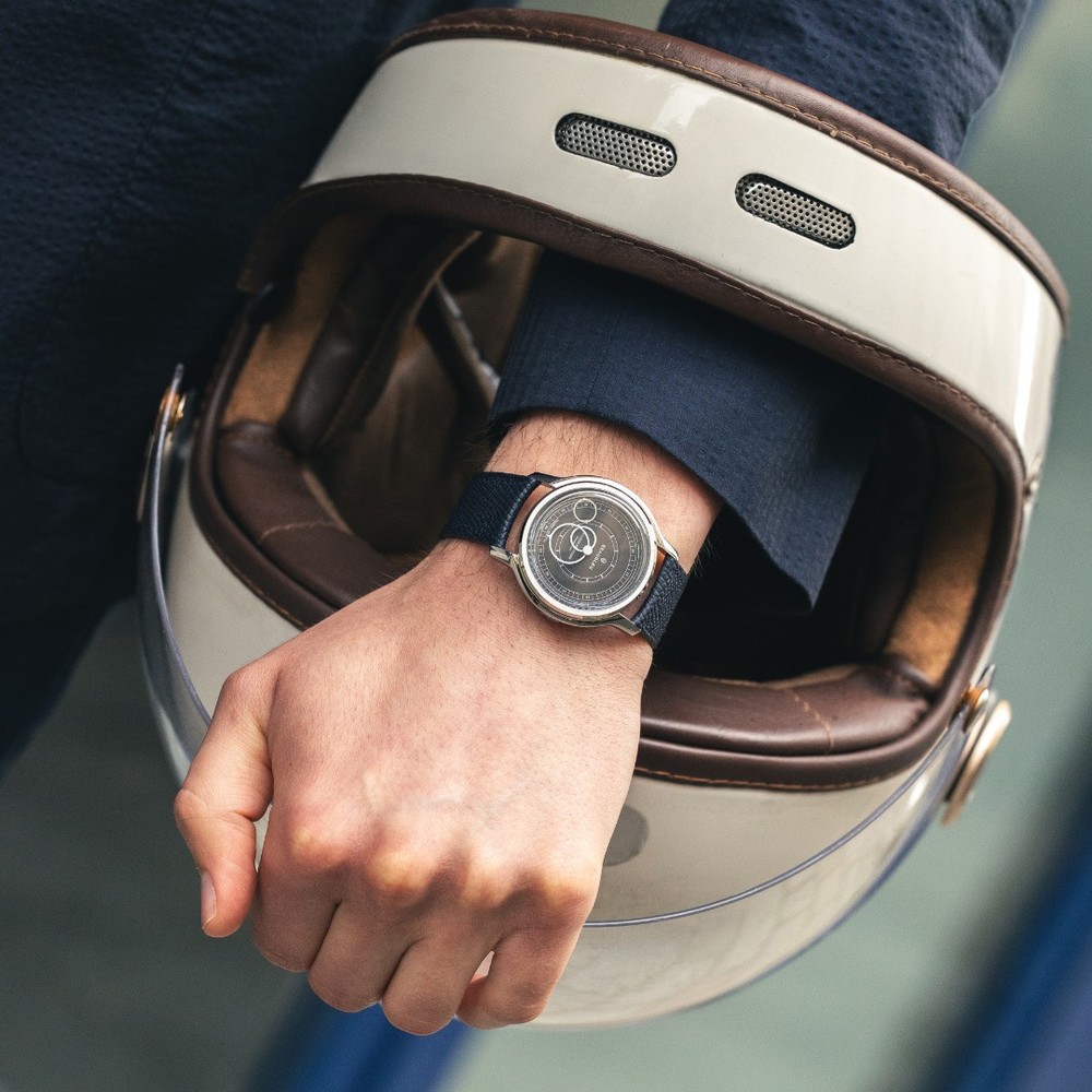 Beaubleu Seconde Française 19.24 Anthracite Gray Grained Black Leather Strap - 39mm