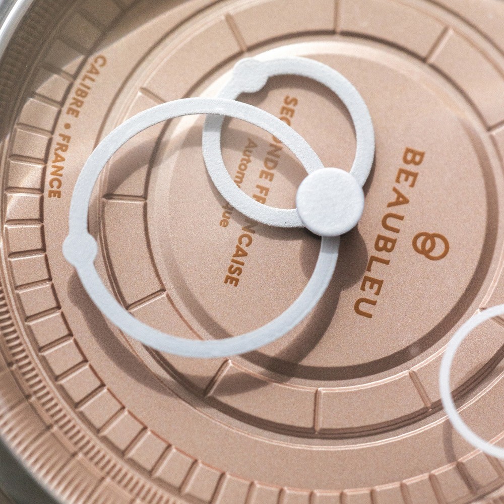 Beaubleu Seconde Française 20.24 Salmon Steel Strap - 39mm
