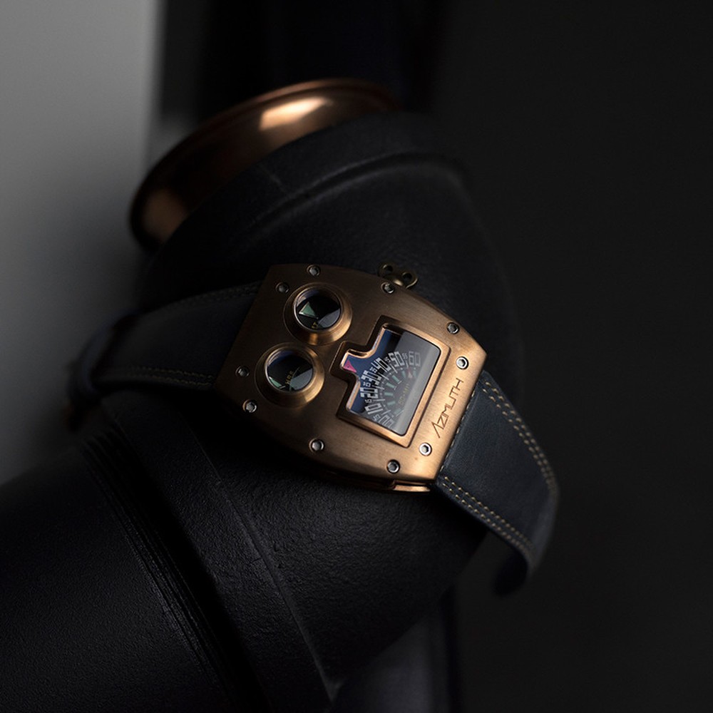 Azimuth Mr. Roboto Bronzo - 43 x 50 mm