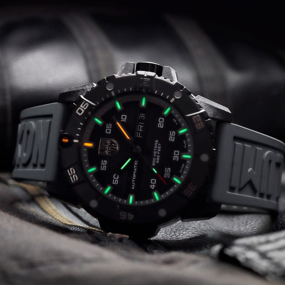 Luminox Master Carbon Seal Automatic XS.3862 - 45mm