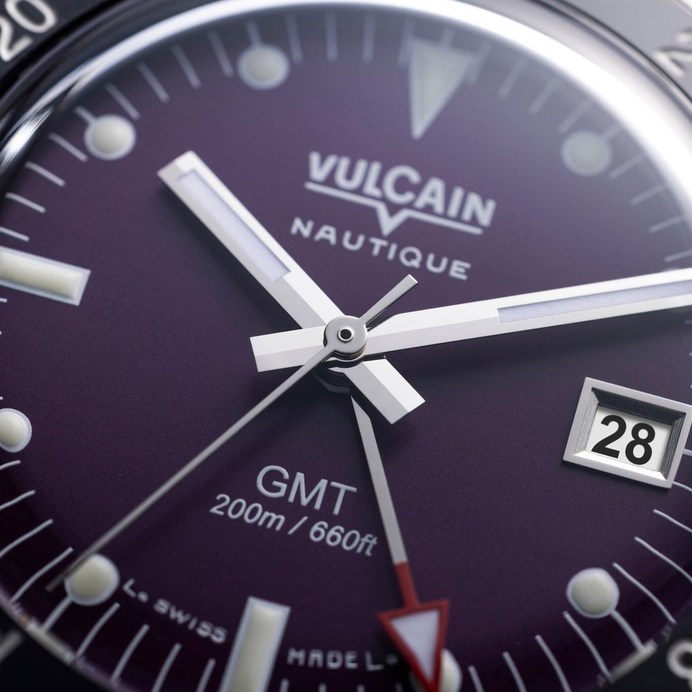 Vulcain Skindiver GMT Purple 680174A17.BHM286 - 38mm
