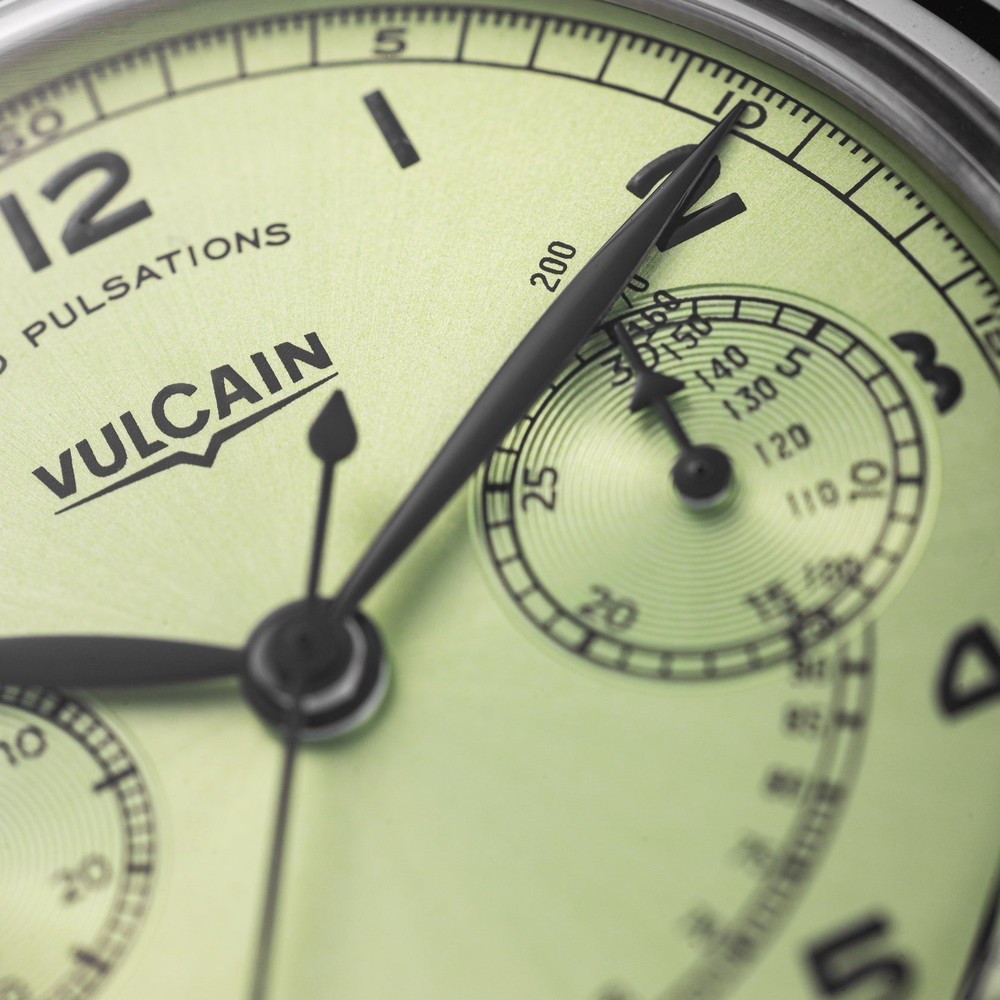 Vulcain Monopusher Heritage Green 650167A98.BAC207 - 39mm