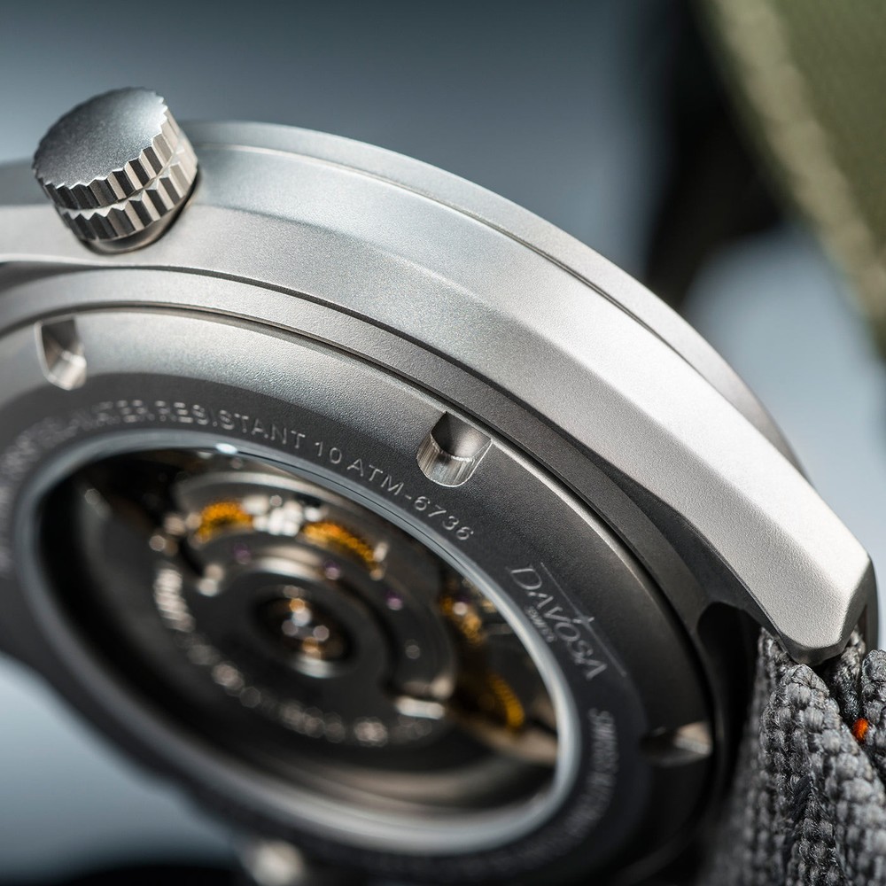 Davosa Trailmaster 161.518.75 - 42mm