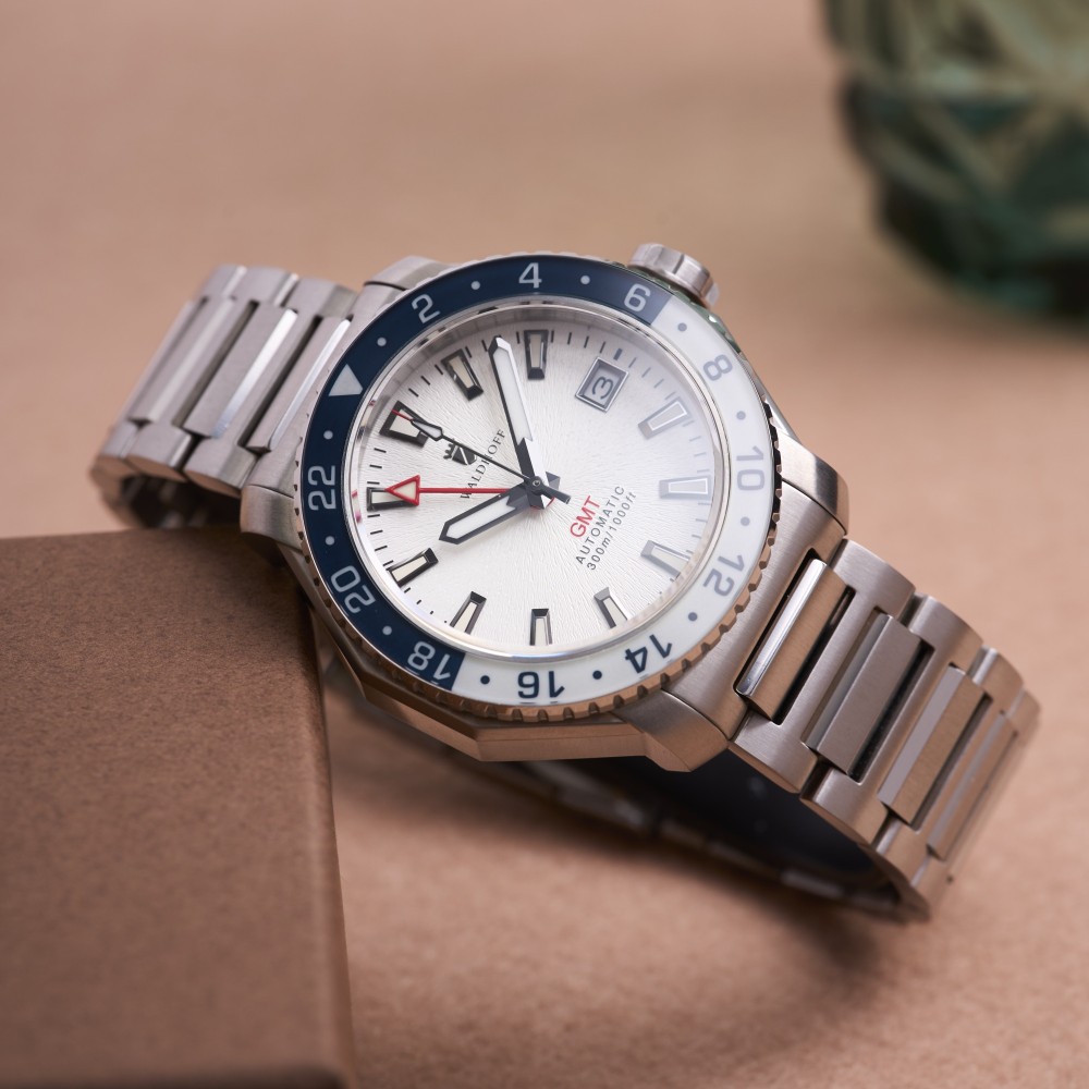 Waldhoff Atlas GMT Arctic Stainless Steel - 41mm