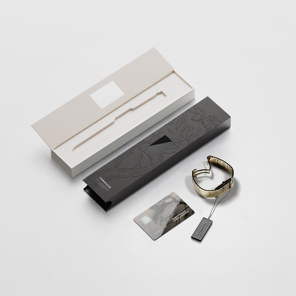 Corniche Visionnaire Yellow Gold On Bracelet - 24 x 39.5mm