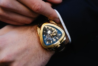 Đồng hồ Tonino Lamborghini – Phong cách gắn liền với lịch sử Ý