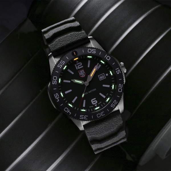 Luminox Pacific Diver - Dive Watch XS.3121 - 44mm