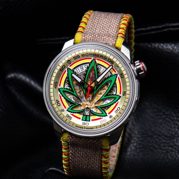 Bomberg BB-01 Cure The Bull Dog Limited Edition CT43ASS.30-1.11 - 43mm
