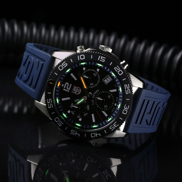 Luminox Pacific Diver Chronograph - Diver Watch XS.3143 - 44mm