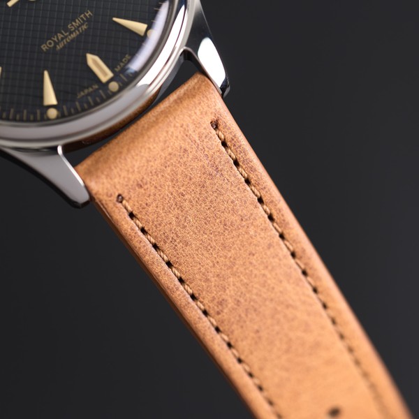Kuoe Kyoto Royal Smith 90-006 Silver Case Black Dial - 35mm