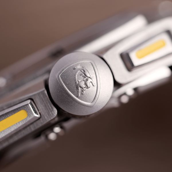 Tonino Lamborghini New Spyder Chronograph Silver Yellow TLF-A13-2 - 44 x 50mm