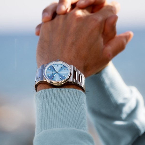 Corniche La Grande Corniche Bleu Horizon Sunburst Dial - 39mm
