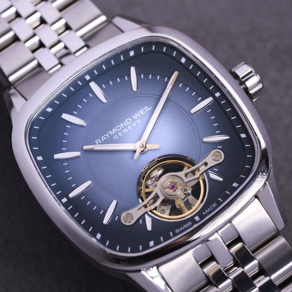 Raymond Weil Freelancer Calibre RW1212 Blue Steel Watch 2790-ST-50051 - 40 x 40 mm