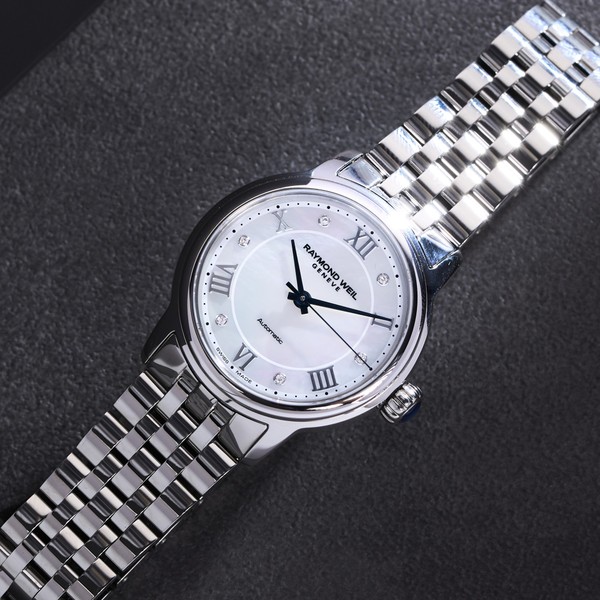 Raymond Weil Maestro Ladies Automatic Mother-of-Pearl Diamond Bracelet Watch 2131-ST-00966 - 31mm