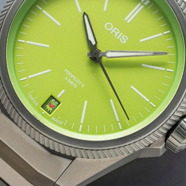 Oris Propilot X Kermit Edition 01 400 7778 7157-Set - 39mm