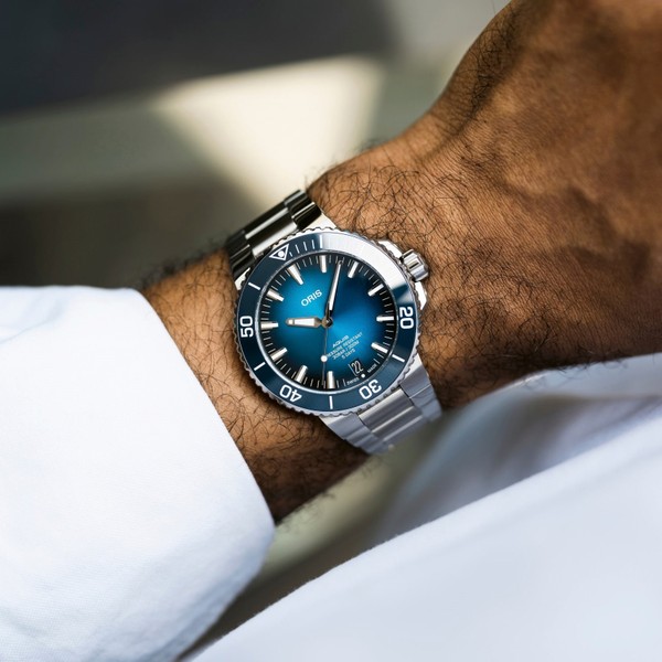 Oris Aquis Date Calibre 400 01 400 7763 4135-07 8 24 09PEB - 43.5mm