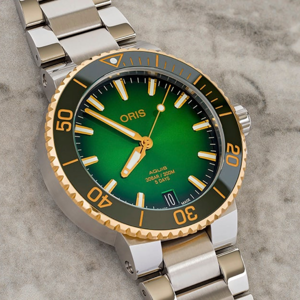 Oris Aquis Date Calibre 400 01 400 7769 6357-07 8 22 09PEB - 41.5mm