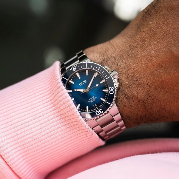 Oris Aquis Date Calibre 400 01 400 7769 4135-07 8 22 09PEB - 41.5mm