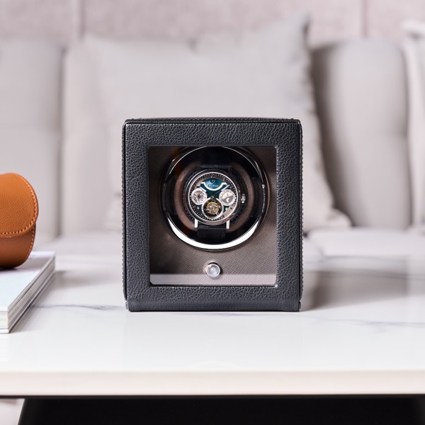 Wolf Cub Single Watch Winder With Cover Black