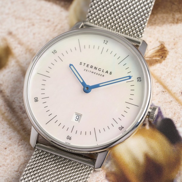 Sternglas Naos XS Edition Mother Of Pearl S01-NDP01-MI01 - 33mm