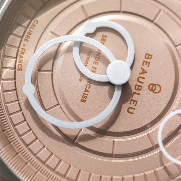 Beaubleu Seconde Française 20.24 Salmon Steel Strap - 39mm