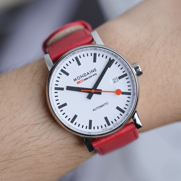 Mondaine Evo2 Automatic Red Watch MSE.40610.LC - 40mm