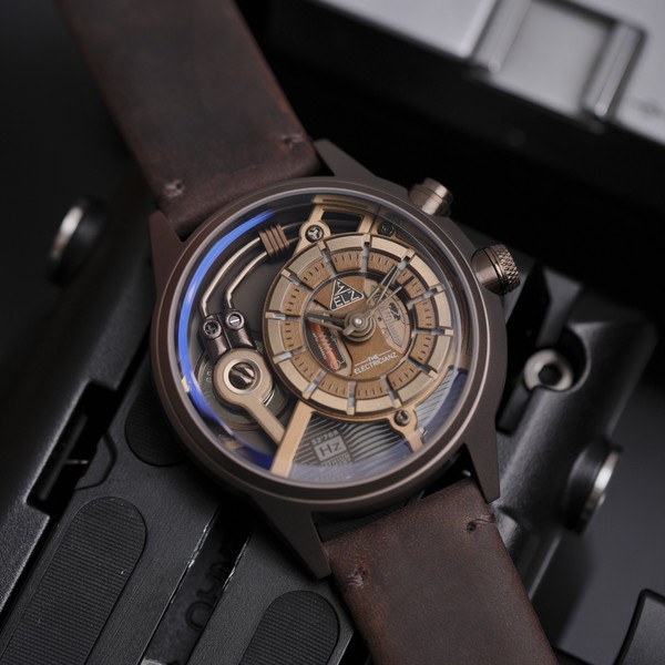 The Electricianz The Brown Z Leather ZZ-A4C/01-CLC - 45mm