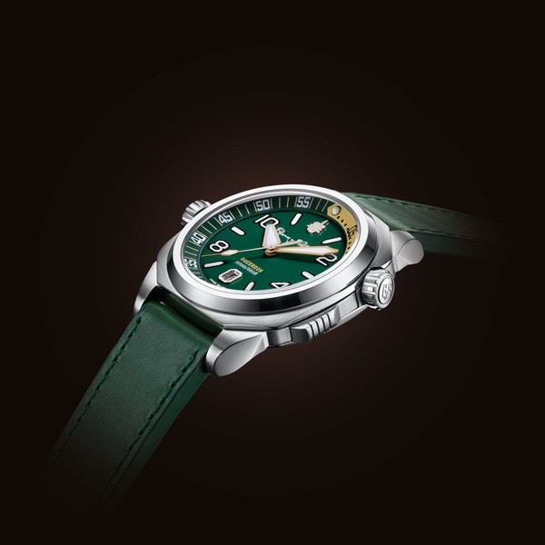 Cuervo y Sobrinos Buceador Caribe 2860.1V - 43 x 43mm