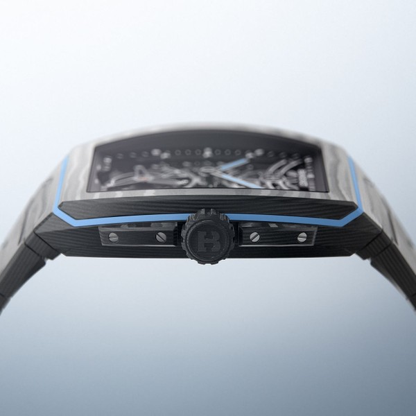 Bianchet B 1.618 Flying Tourbillon UltraFino Skeleton Carbon Sky Blue UFFTSKCBSB - 40 x 47.39mm