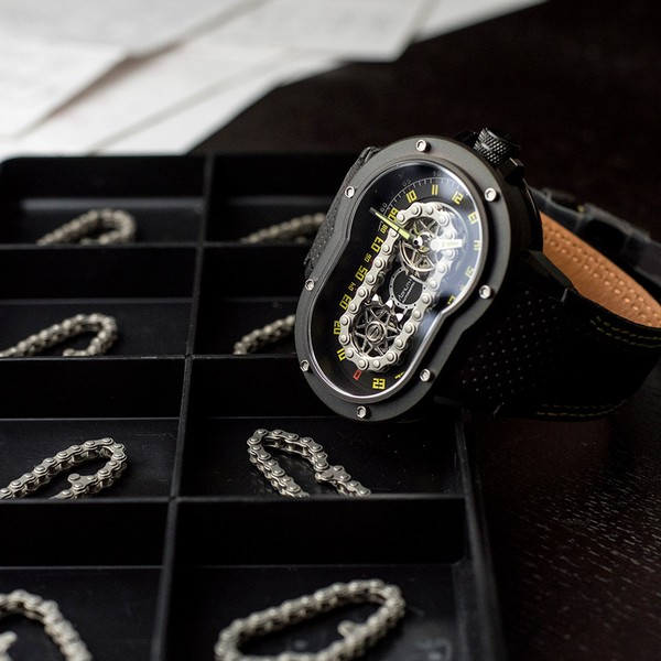 Azimuth Crazy Rider - 55 x 38 mm