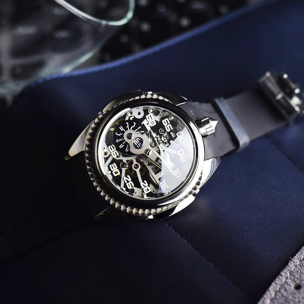 Azimuth Predator 2.0 Silver - 43 x 53mm