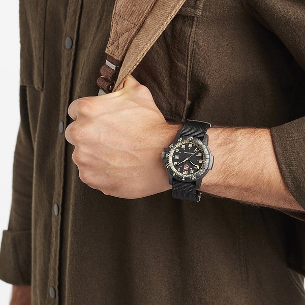 Luminox Leatherback SEA Turtle Giant XS.0333 - 44mm