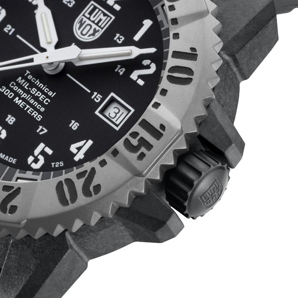 Luminox MIL-SPEC inspired XL.3351.1.SET - 46 mm