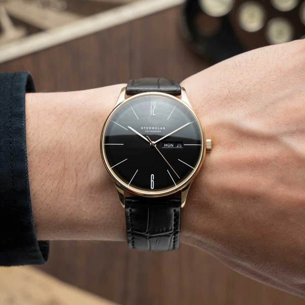 Sternglas Berlin Piano Black S01-BE04-HE03 - 38mm