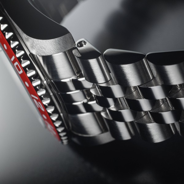 Davosa Ternos Ceramic GMT 161.590.06 - 40mm
