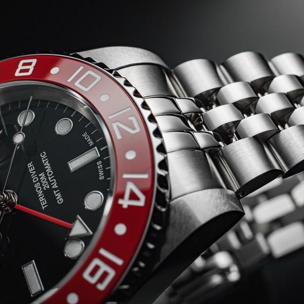 Davosa Ternos Ceramic GMT 161.590.06 - 40mm
