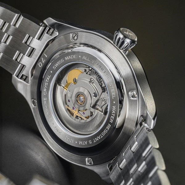 Davosa Newton Pilot Day-Date 161.585.10 - 44mm