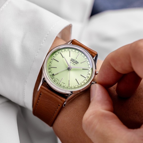 Vulcain Cricket President Pistachio Green 100273A90.BAC207 - 39mm