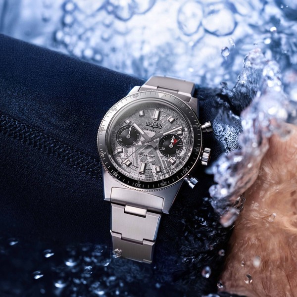 Vulcain Skindiver Chronograph Meteorite 590176T17.BHM286 - 40mm