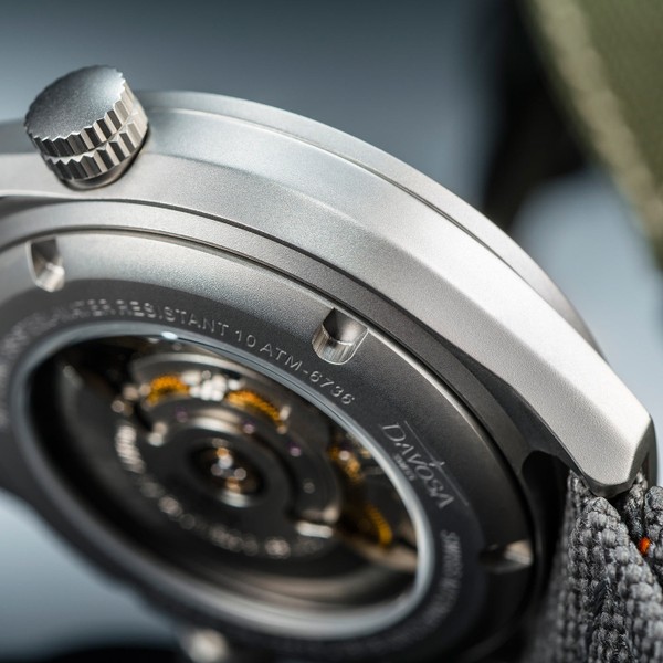Davosa Trailmaster 161.518.75 - 42mm