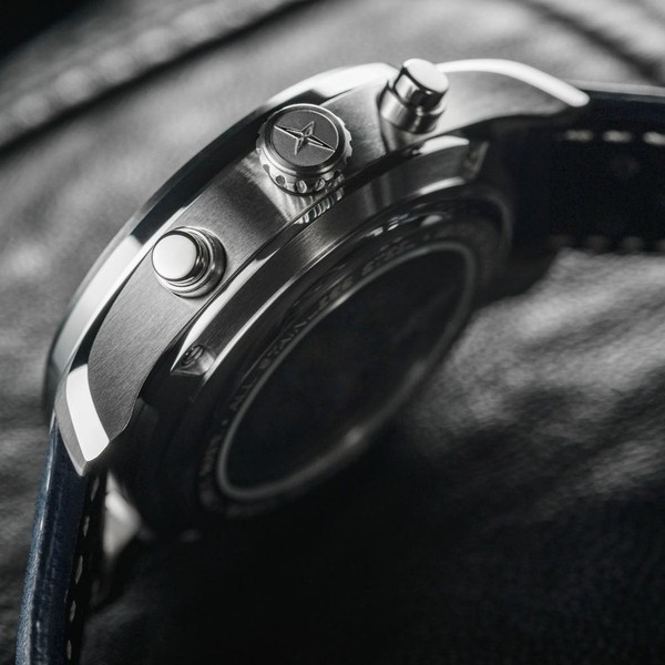 Davosa Newton Pilot Rally Chronograph LE 161.536.45 - 42mm