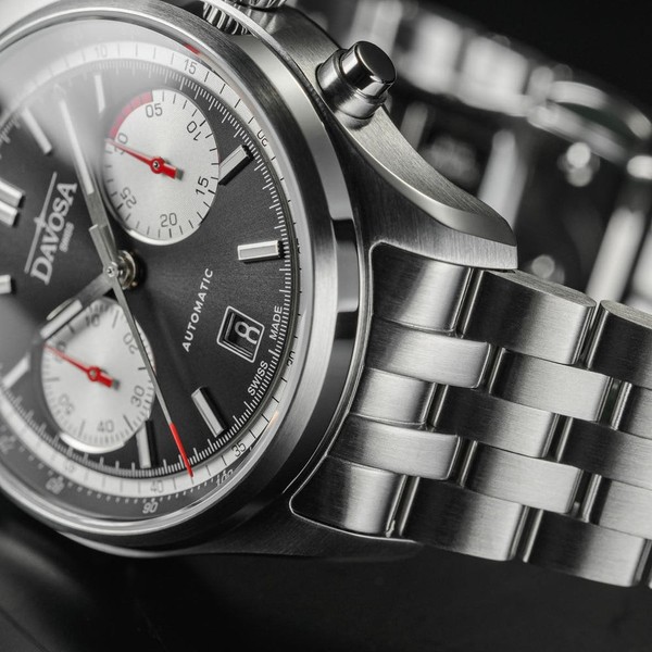 Davosa Newton Pilot Rally Chronograph LE 161.536.50 - 42mm